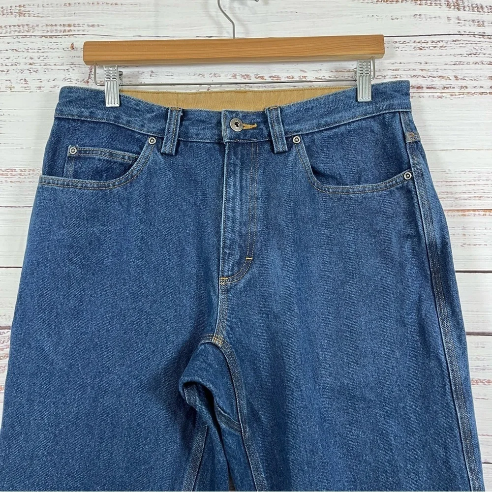 Duluth Relaxed Fit Medium Wash Straight Leg Jeans
